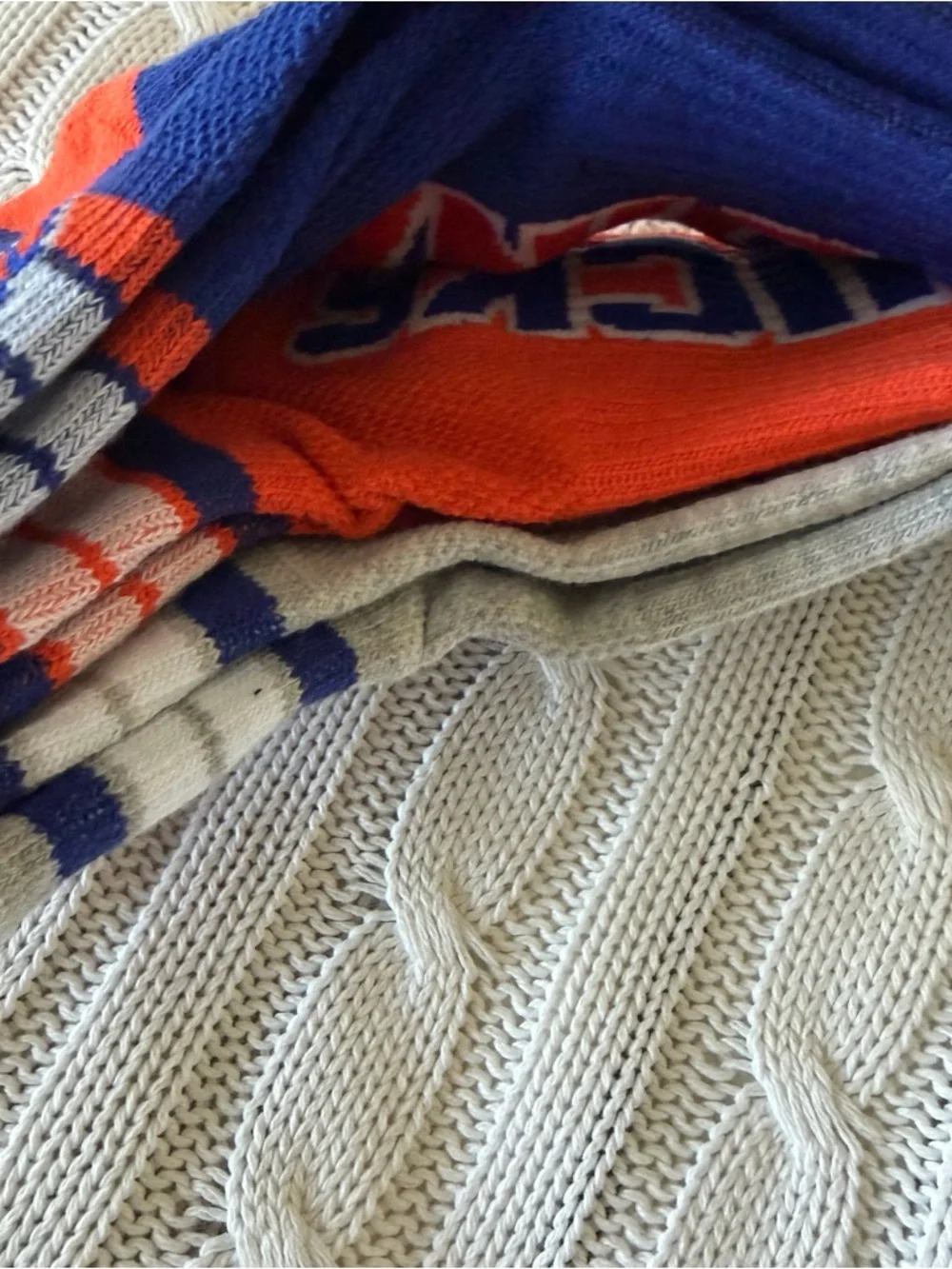 NEW YORK Knicks Kids Crew Socks 3 Pairs Size 4 - 9 Children’s Sock NBA Licensed